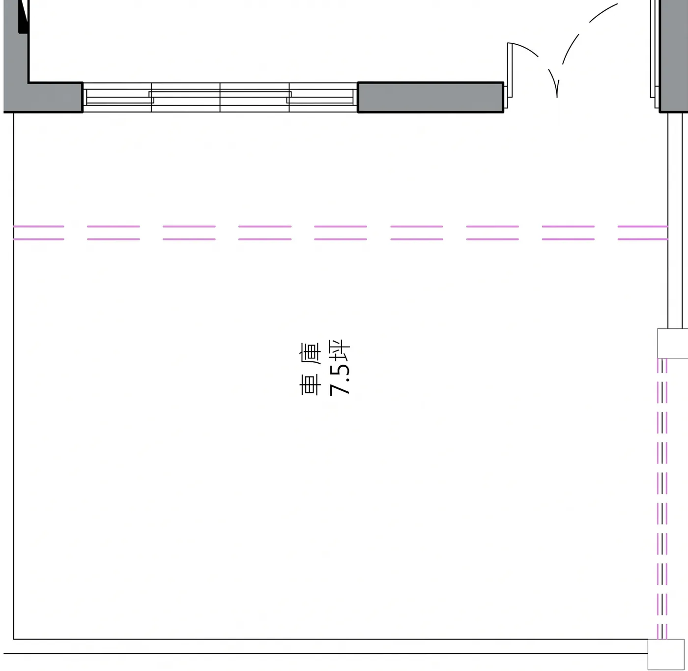 北區邱宅一樓車庫原始平面圖：7.5 坪車庫，大門靠邊，開門後擺不下鞋櫃